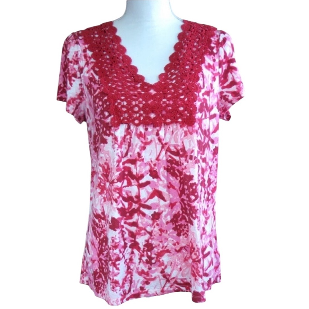 Style & Co M Crochet trim floral tee red